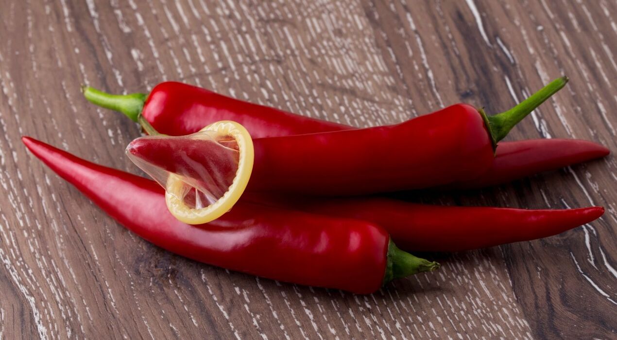 Chili increases testosterone levels in the male body and improves potency